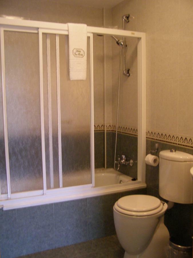 Hotel Casa Benilde Palas de Rei Dış mekan fotoğraf